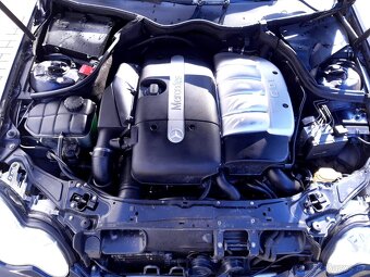 Mercedes C270cdi manual - 11