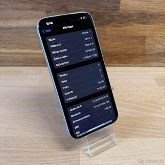 iPhone 15 128GB, bílý (12 měsíců záruka) - 11