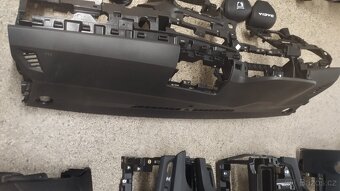 Airbagová sada Dacia Sandero III,  Jogger s originální desko - 11