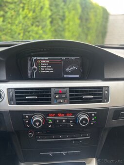 BMW 330i xDrive e90 LCI - 11