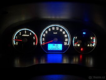 Hyundai DantaFe 2 (2.2 CRDi 4WD) Prodám/Vyměním - 11