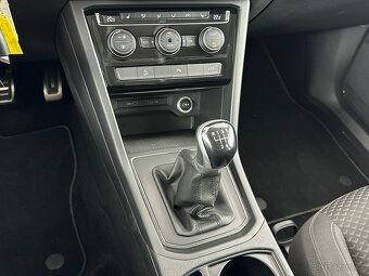 Touran Comfortline 2.0 TDI, Tažné, DYNAUDIO - 11