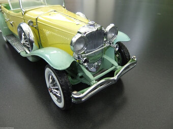 1:24 Rarita 2x Duesenberg J Tourster 1931 Franklin Mint - 11