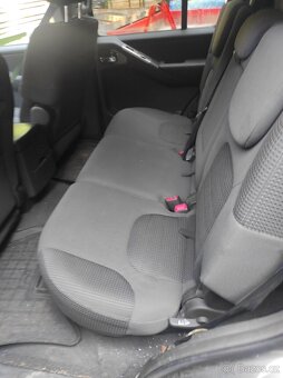 Nissan Pathfinder - 11