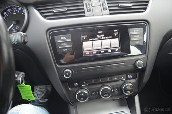 PRODÁM ŠKODA OCTAVIA COMBI III 1.2TSI 77KW 2014 - 11