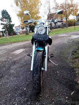 Suzuki Intruder 1400 - 11