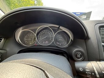 Mazda CX5 4x4 automat 2012 benzín - 11