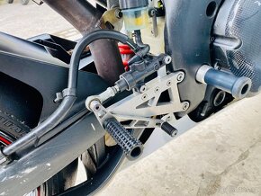 Yamaha YZF-R1, možnost splátek a protiúčtu - 11