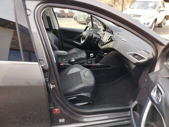 Peugeot 2008, 1,6 ALLURE Blue HDI .r.v.11/2015.196 240Km - 11