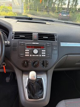 Ford C-Max - 11