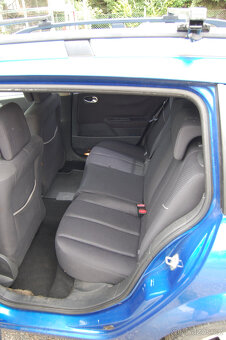Renault Megane 2.0i 16V LPG - 11