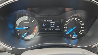 Ford Mondeo 1.5 TDCi ▪︎    PĚKNÝ VŮZ - 11