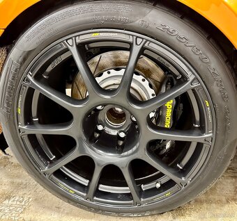 BMW M3 GTR V8 Tracktool E92 Akrapovič - 11