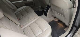Škoda Superb II combi 3,6 4x4 panorama - 11