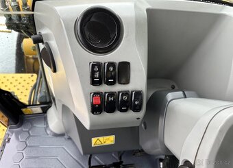 Caterpillar 432F II - 11