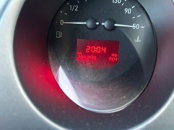 SEAT ALTEA XL 1.9TDI 77KW 2008 SERVISKA, VÝHŘEV SEDADEL - 11