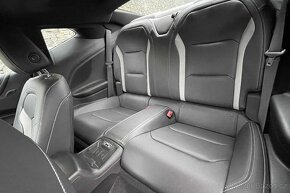 Chevrolet Camaro SS 6.2 V8 coupe – autopůjčovna - 11