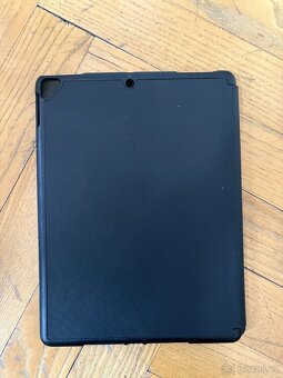 iPad 9 (64GB) + Apple Pencil + bezdrátová klávesnice - 11