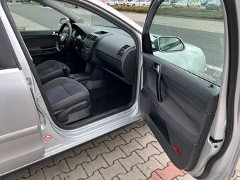 Volkswagen Polo 1.2i klima koup. ČR naj. 159t - 11