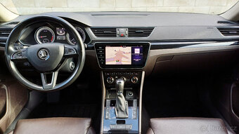 Superb combi L&K 2.0TDI 140kW 4x4-WEBASTO-koup.ČR-NEHAV-DPH - 11