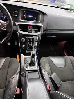 Volvo V40 r-design 2.0tdi - 11