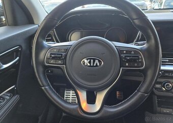 Kia e-Niro ELEKTRO-64kWh-V ZÁRUCE-DPH - 11