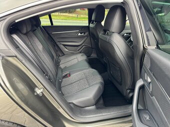 Peugeot 508 BlueHDi 160 ALLURE EAT8 ČR - 11