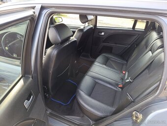 Ford Mondeo 2.0 TDCi - 11