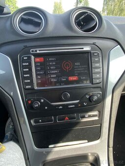 Ford mondeo 2011 rok výroby - 11