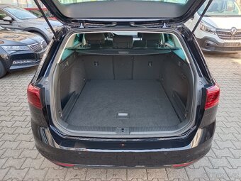 VW Passat B8 Variant 2.0TDI 110kW DSG Matrix Tažné ACC ERGO - 11