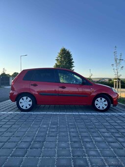 Ford Fiesta - 11
