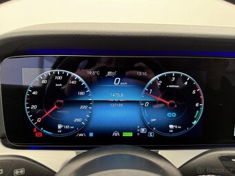 Mercedes-Benz Třídy E, 300de 9G DPH PLUG-IN 4X4 1-MAJ - 11