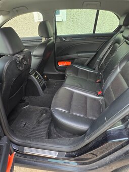 Škoda Superb II, sedan, 2.0 TDI - 11