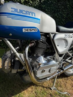 Ducati 900 SS - 11