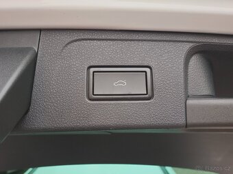 VW Passat B8 GTE 1.4 eTSI 160kW DSG R-Line Webasto Matrix - 11