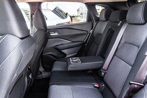 Nissan Qashqai 1,3 DIG-T MH 6MT 2WD N-CONNECTA - 11