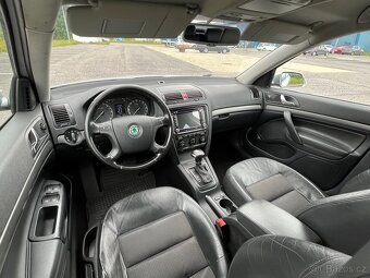 SKODA OKTAVIA II 2.0TDI DSG - 11