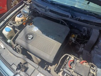VW Golf 4 1.6 16V 77 kw r.v.2003 - 11