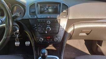 Opel Insignia 2.0 CDTI 118KW Sport Manuál Spolehlivé - 11