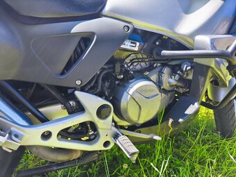 Honda Varadero xl 1000,ABS,2006, navigace - 11