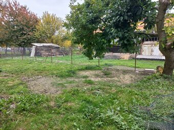 🏡 Pronájem prostorného bytu 3+1 včetně zahrádky - 11