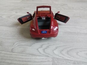 modely Bburago 1/18 starší na díly či opravu - 11