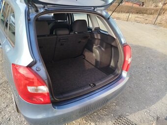 Škoda Fabia, 1,4 16V Ambiente Combi.r.v.8/2009. 163 318 KM - 11