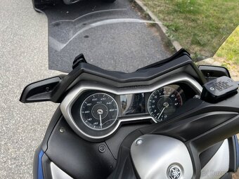 Yamaha X-Max 125 - 11