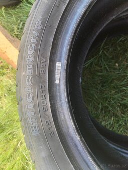 Pneu R17 - 11