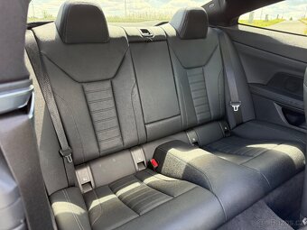 BMW M440i Coupe xDrive - 11