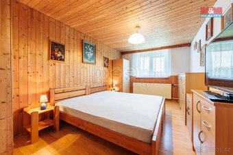 Prodej rodinného domu, 902 m2, Bochov, ul. Zahradní. - 11