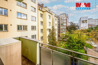 Prodej bytu 3+1, 77 m², Praha, ul. Čeljabinská - 11