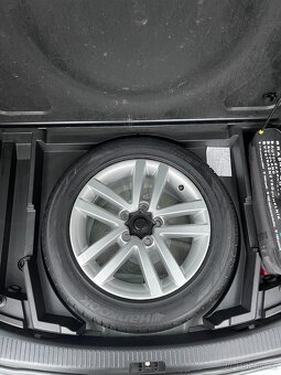 Volkswagen Touran 1.6 TDI 77kw - 11