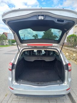 Ford Mondeo - 11